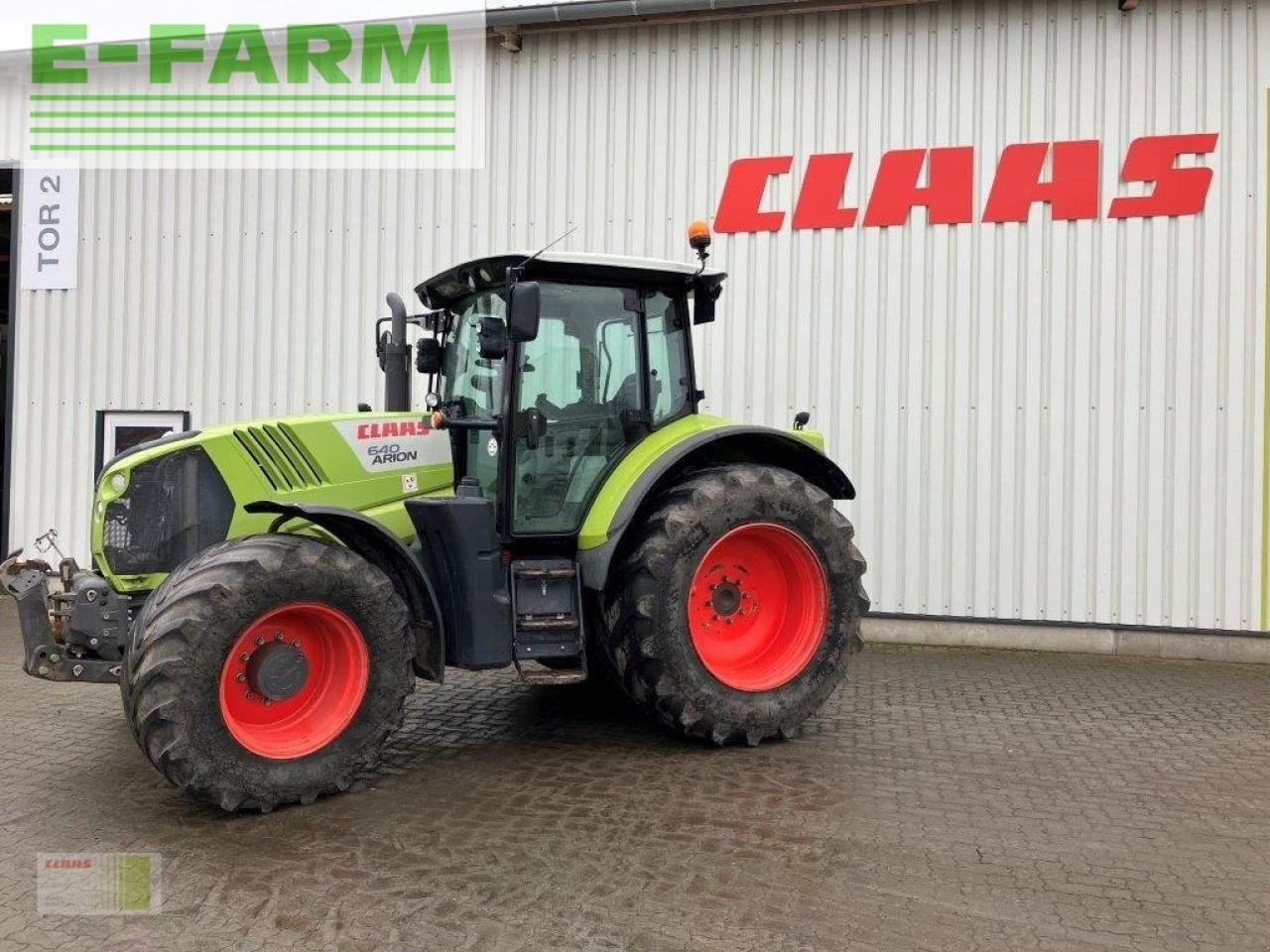 Tracteur agricole CLAAS arion 640 hexashift