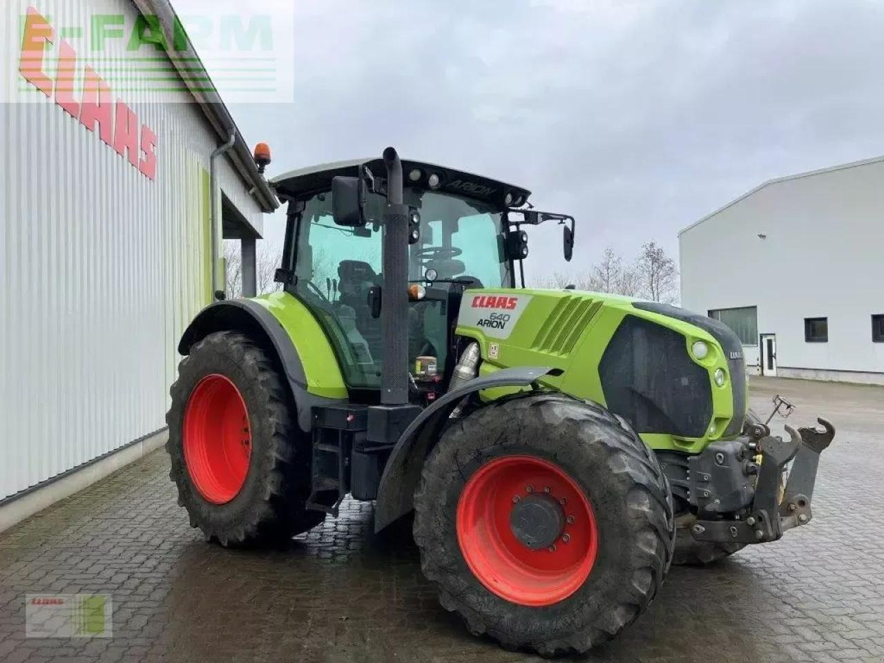 Tracteur agricole CLAAS arion 640 hexashift