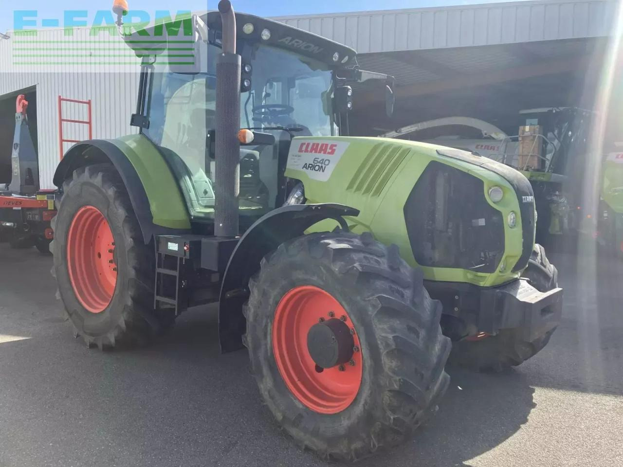 Tracteur agricole CLAAS arion 640 t4i cis CIS
