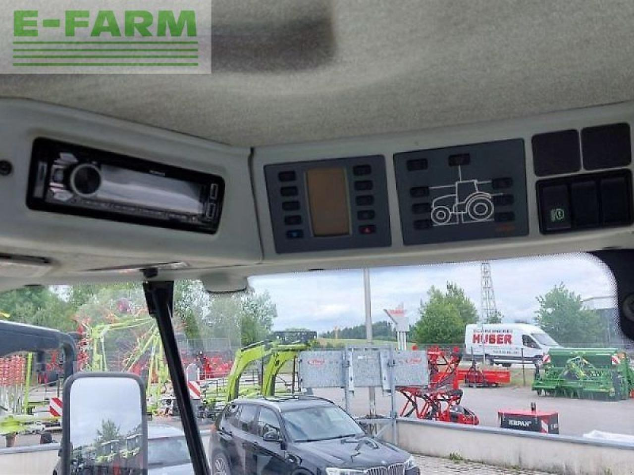 Tracteur agricole CLAAS arion 650