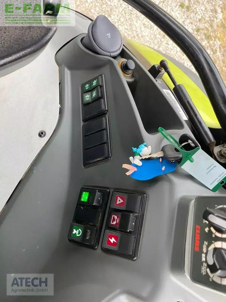 Tracteur agricole CLAAS arion 650