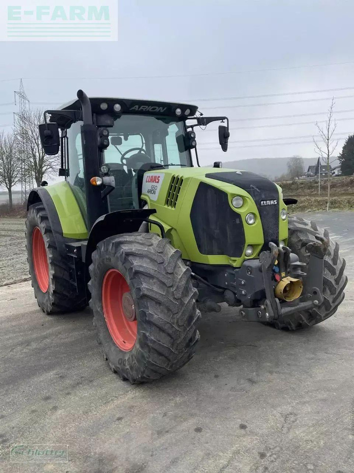 Tracteur agricole CLAAS arion 650