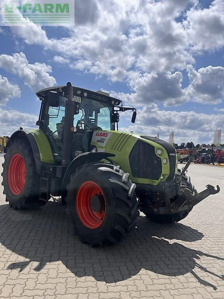 Tracteur agricole CLAAS arion 650