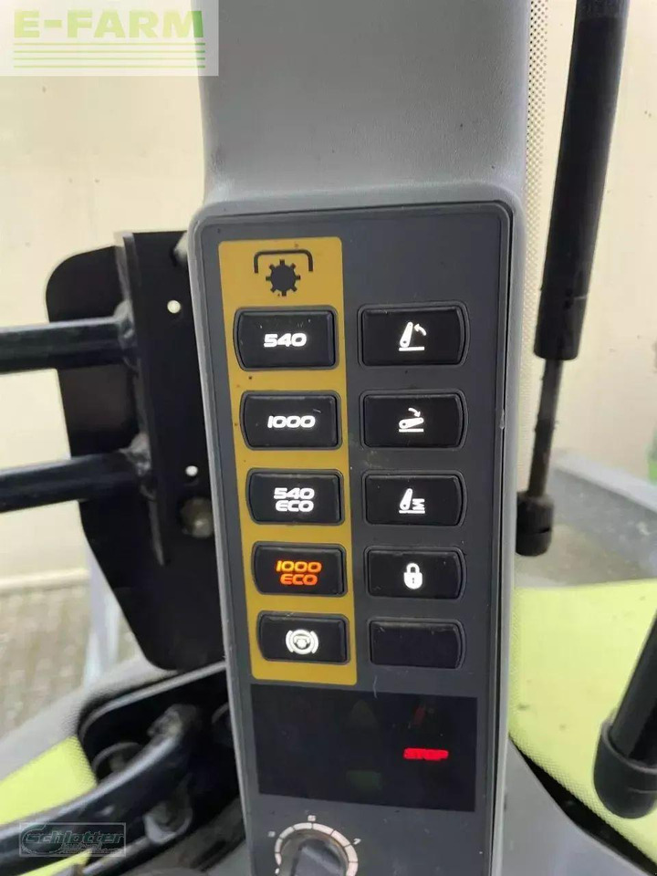 Tracteur agricole CLAAS arion 650