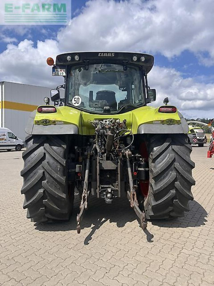 Tracteur agricole CLAAS arion 650