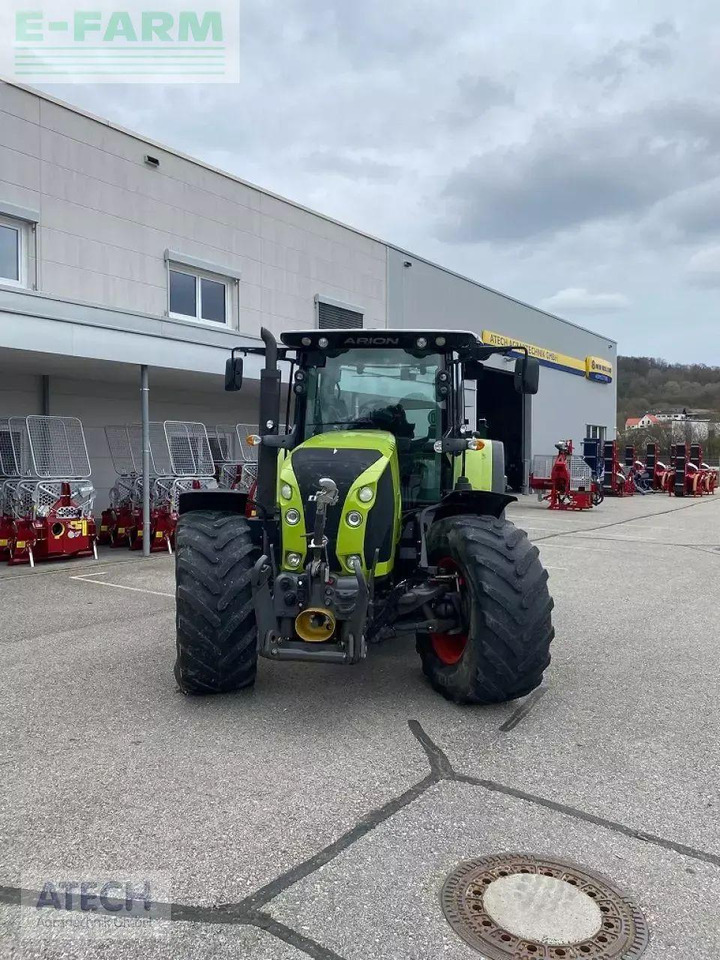 Tracteur agricole CLAAS arion 650