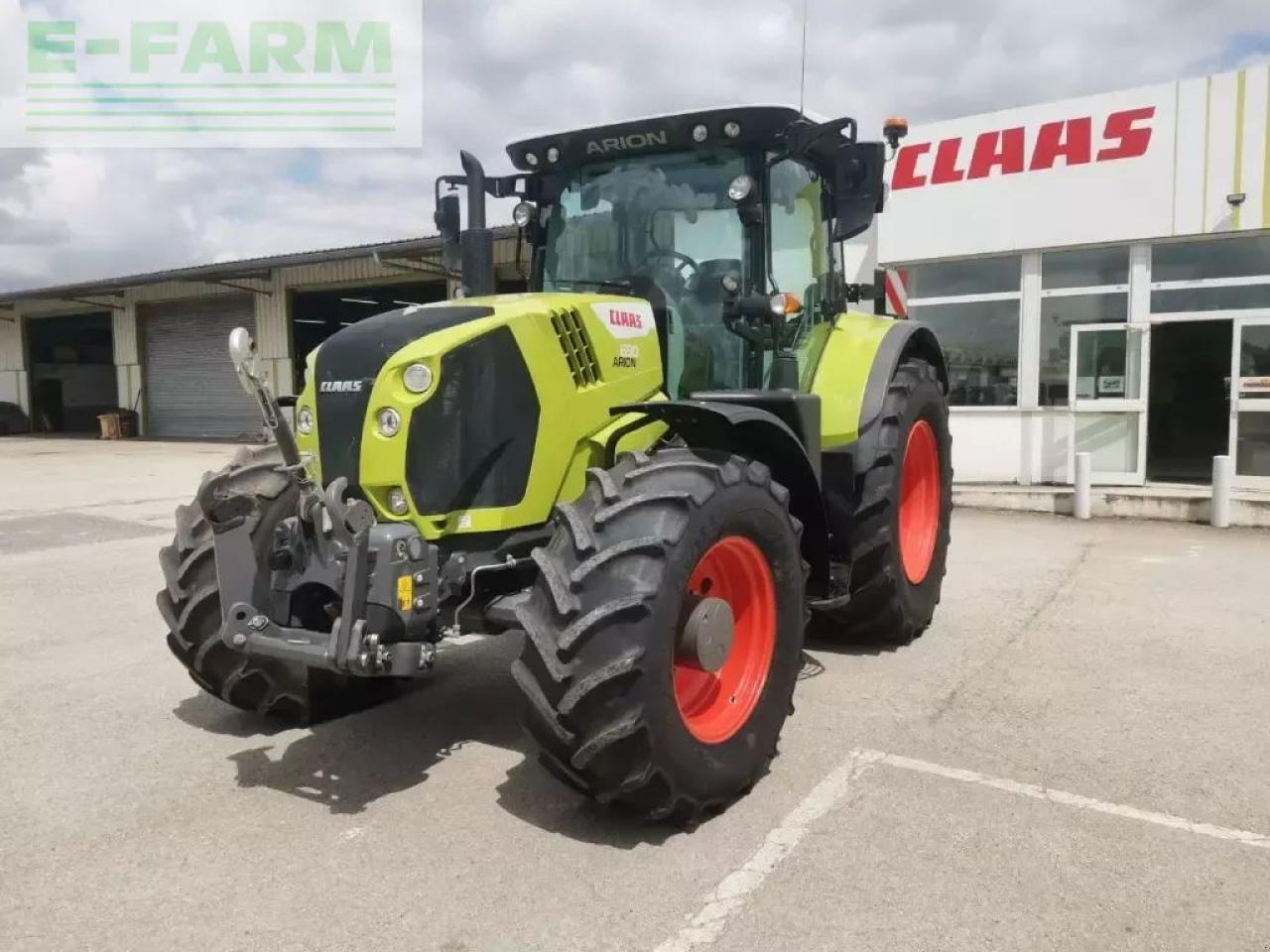 Tracteur agricole CLAAS arion 650