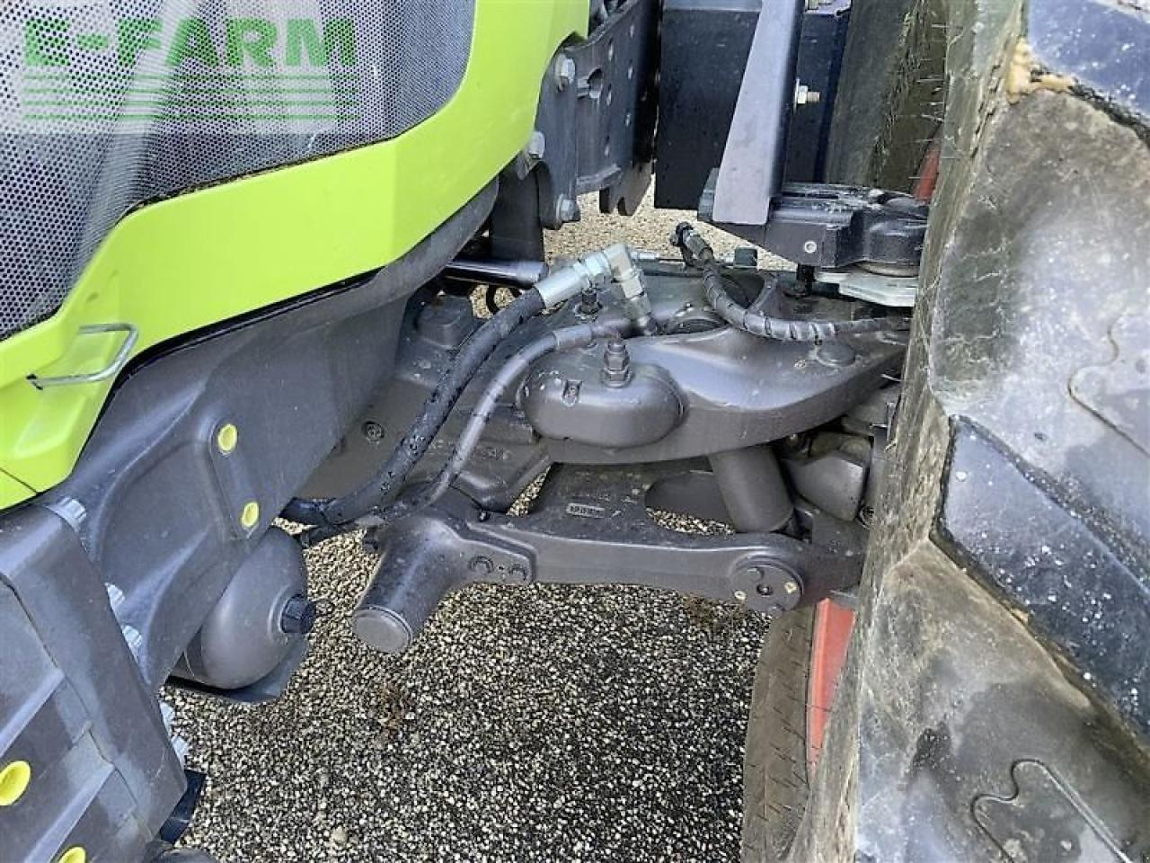Tracteur agricole CLAAS arion 650 cebis CEBIS