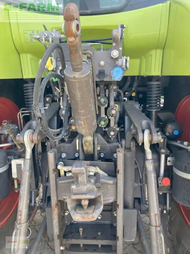 Tracteur agricole CLAAS arion 650 cebis CMATIC CEBIS