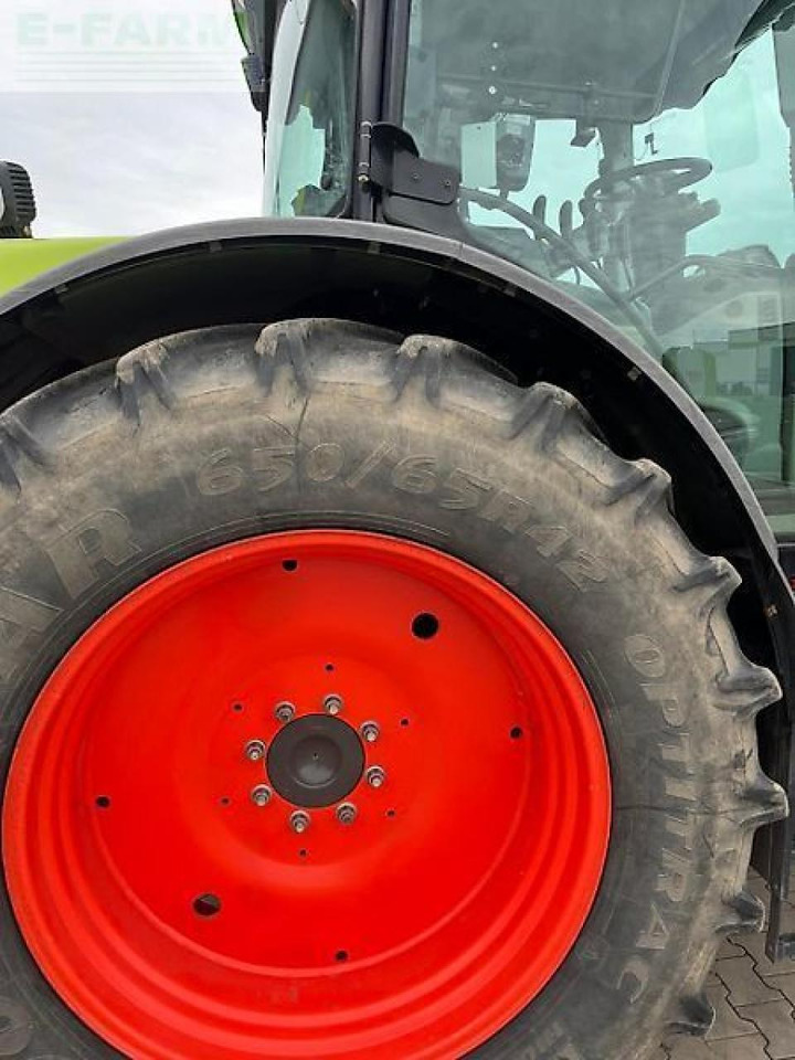 Tracteur agricole CLAAS arion 650 cis CIS