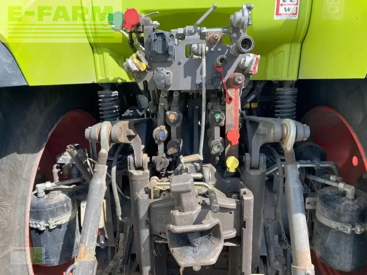 Tracteur agricole CLAAS arion 650 cis CIS