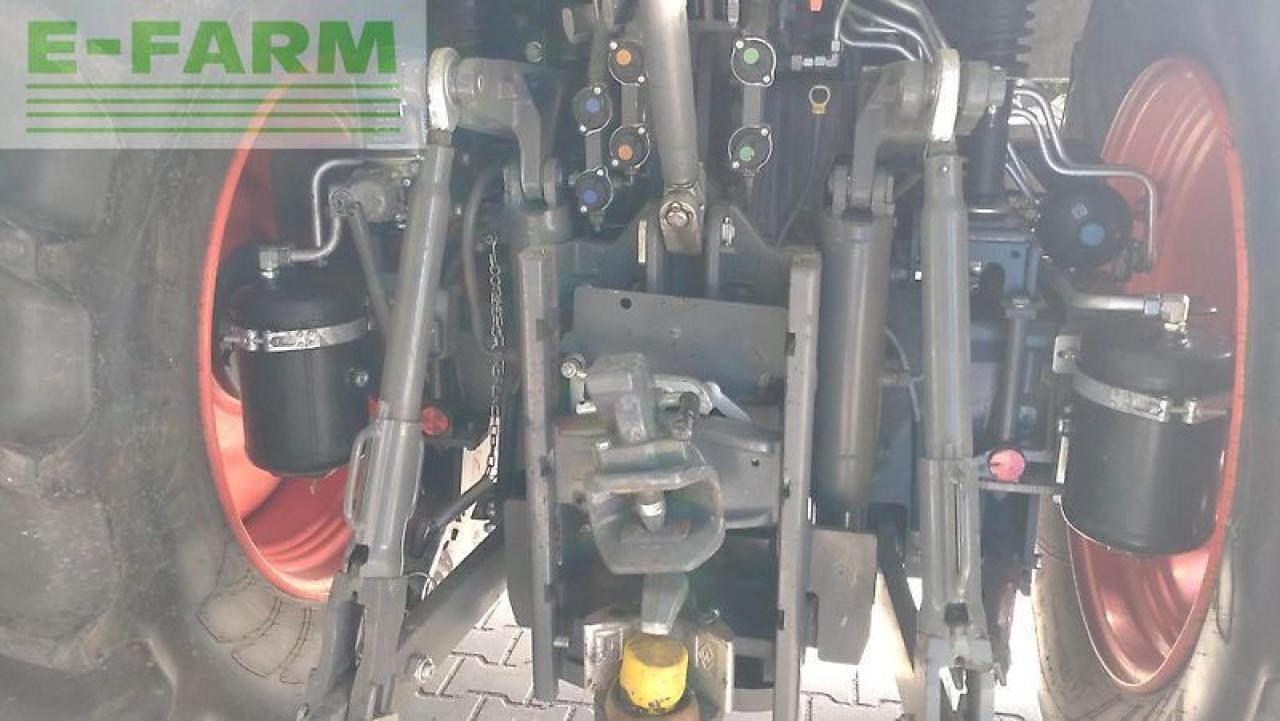 Tracteur agricole CLAAS arion 650 cis CIS