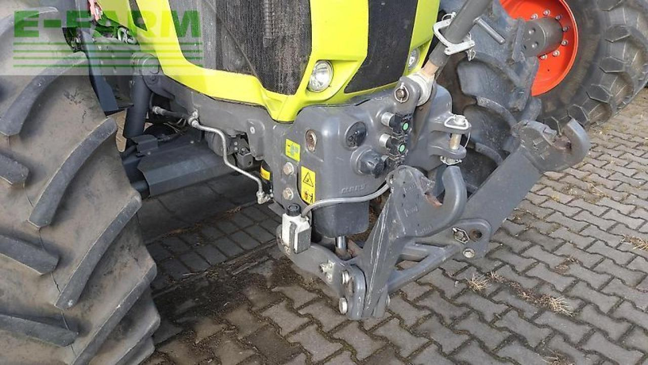 Tracteur agricole CLAAS arion 650 cis CIS