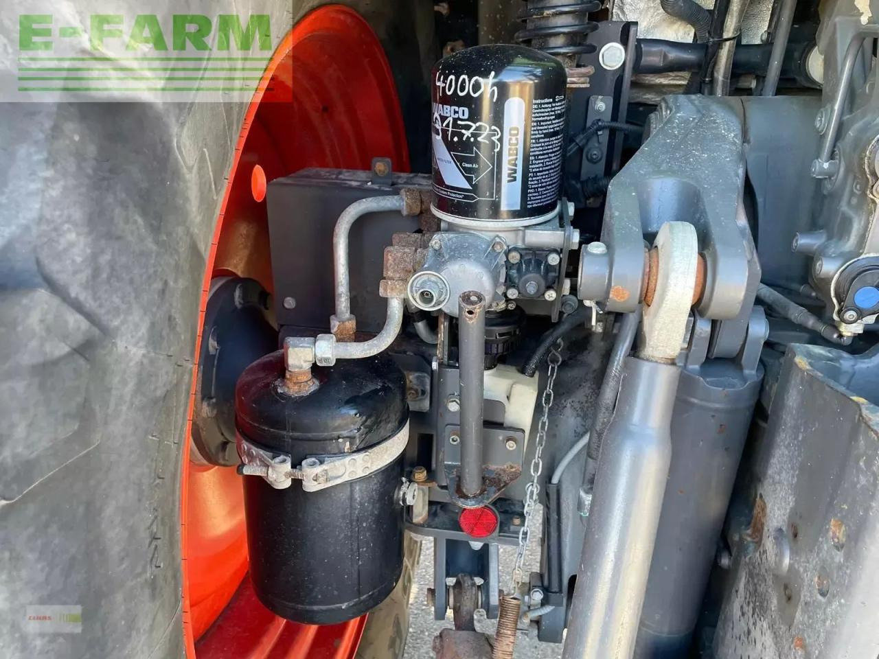 Tracteur agricole CLAAS arion 650 cis+ CIS+