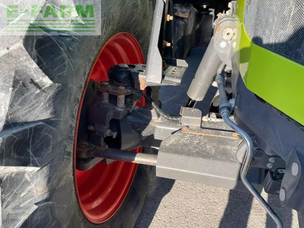 Tracteur agricole CLAAS arion 650 cis+ CIS+