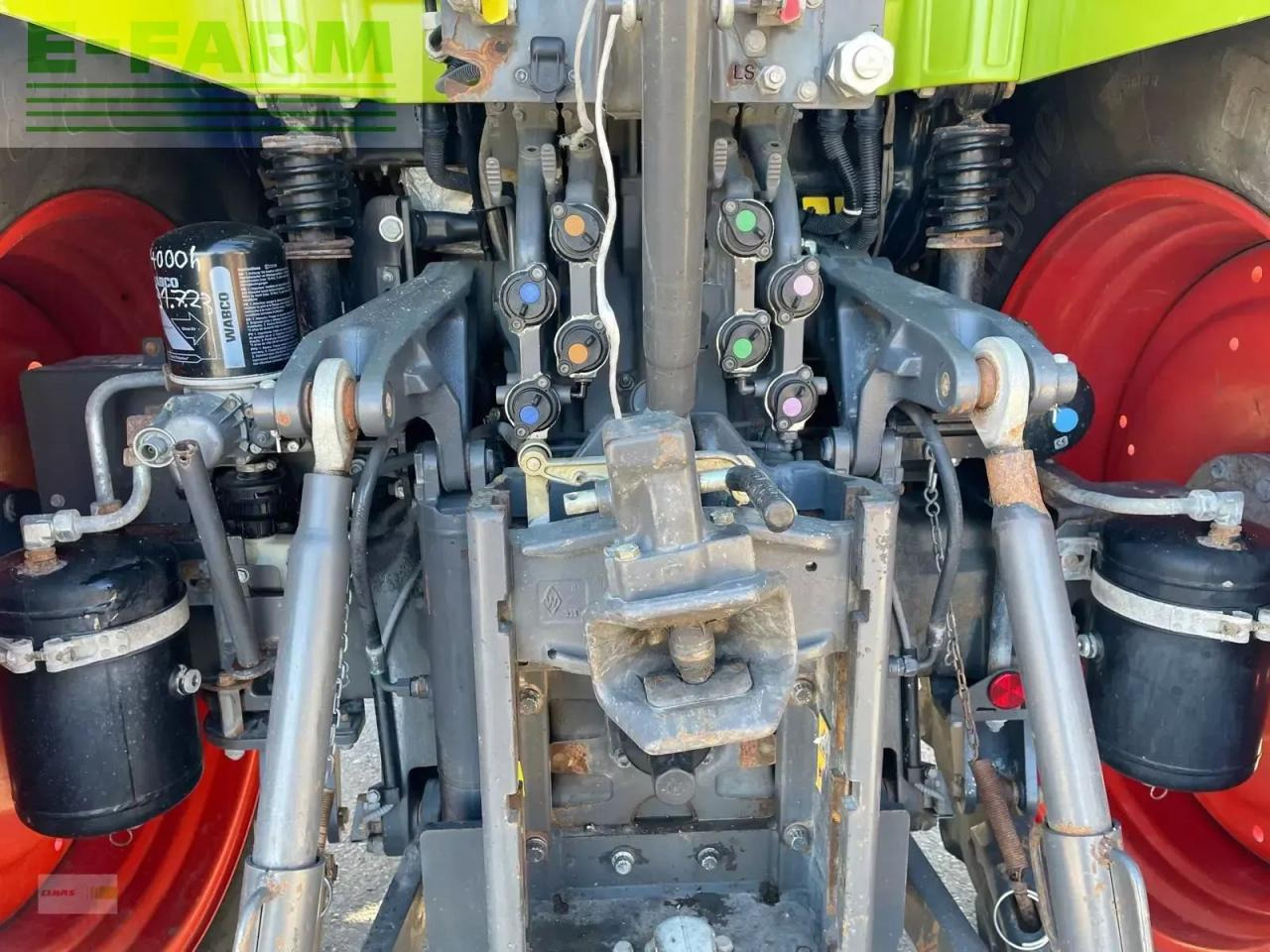 Tracteur agricole CLAAS arion 650 cis+ CIS+