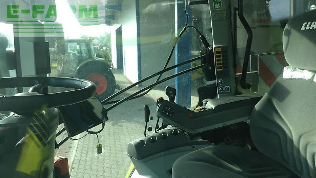 Tracteur agricole CLAAS arion 650 cis CIS