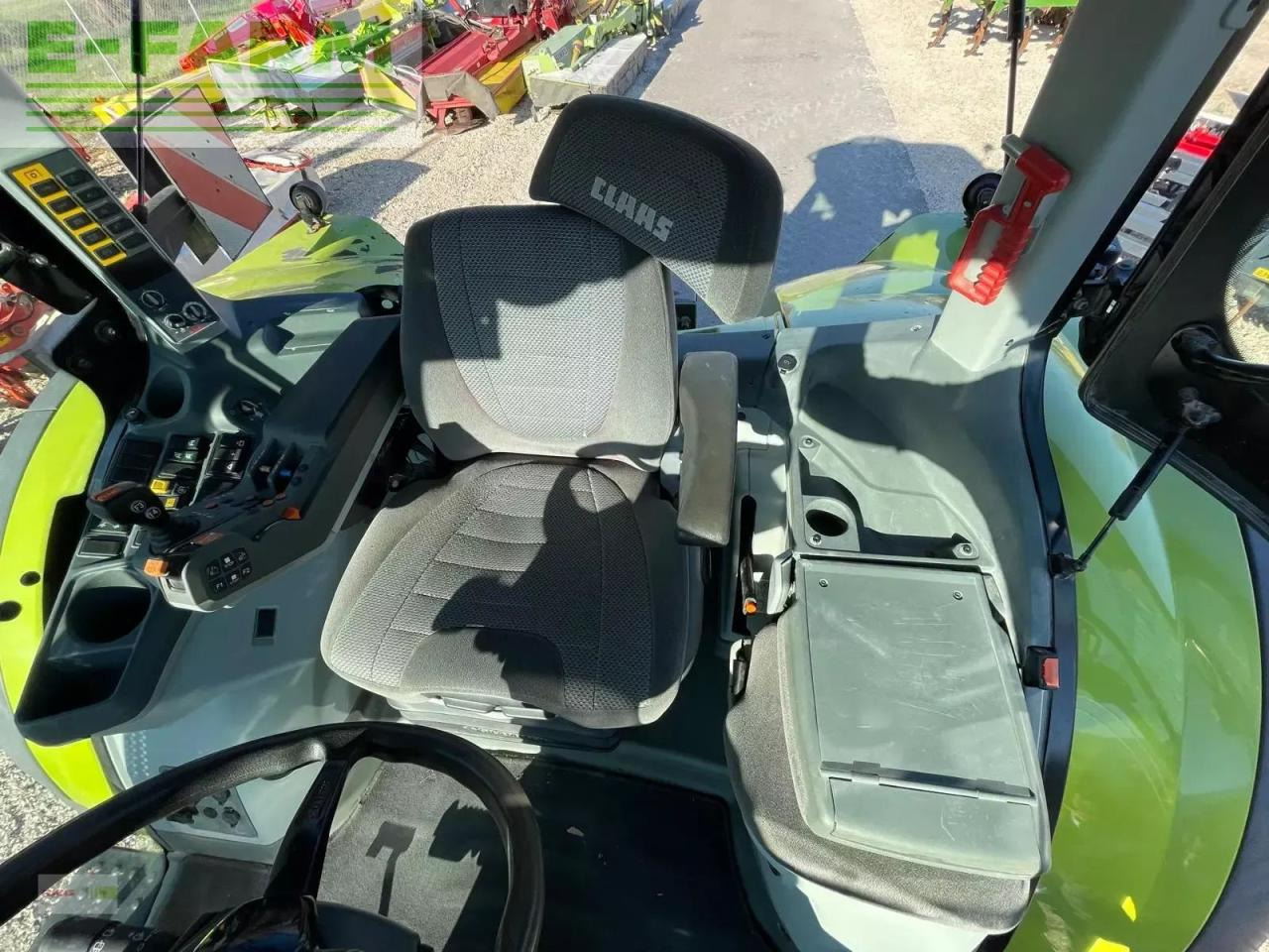 Tracteur agricole CLAAS arion 650 cis+ CIS+