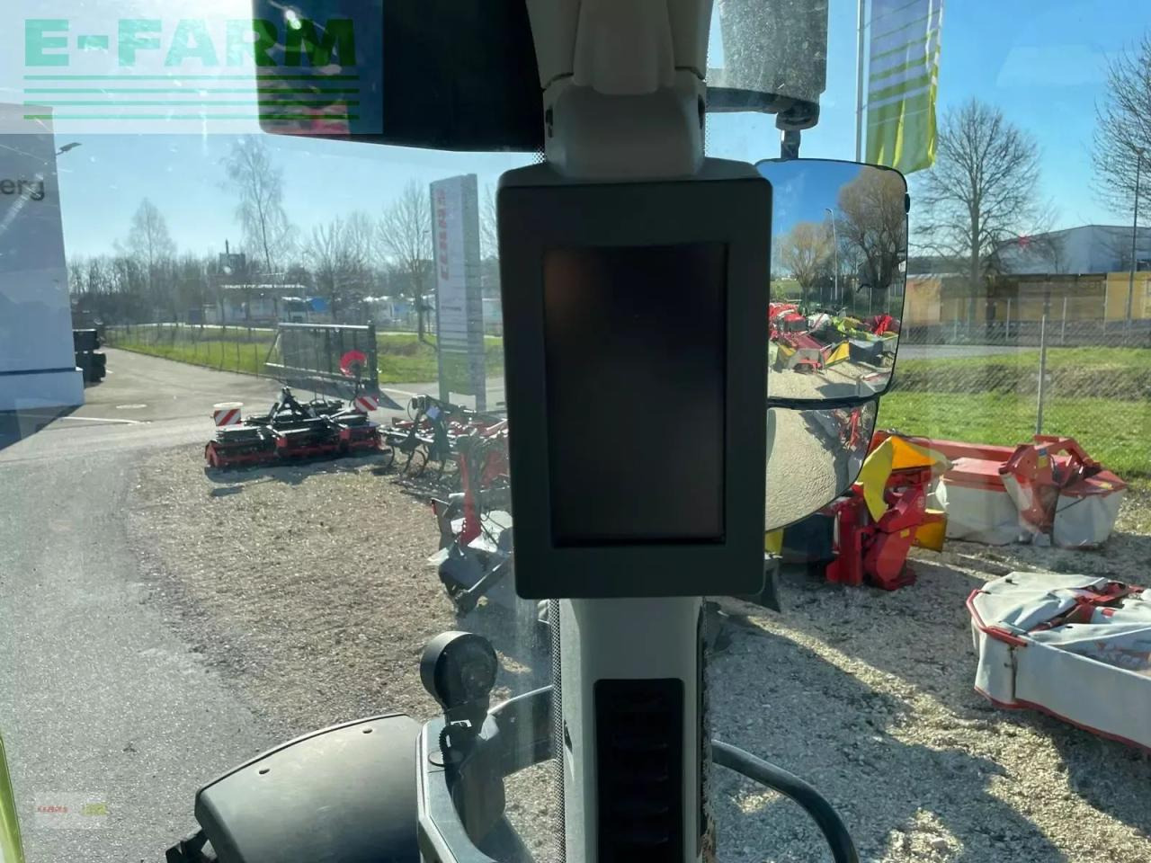 Tracteur agricole CLAAS arion 650 cis+ CIS+