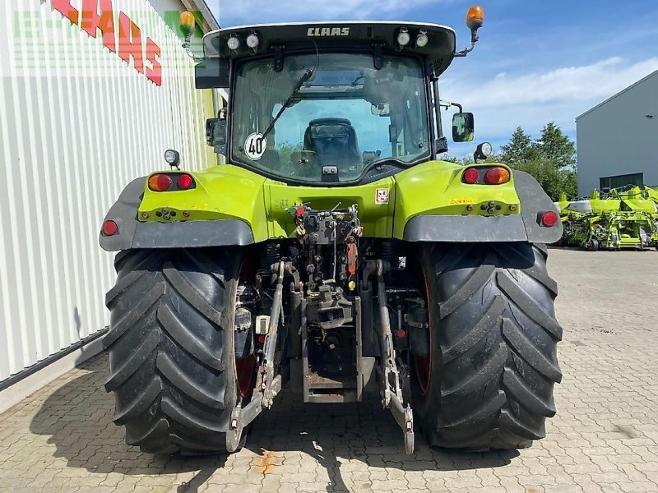 Tracteur agricole CLAAS arion 650 cis HEXASHIFT CIS