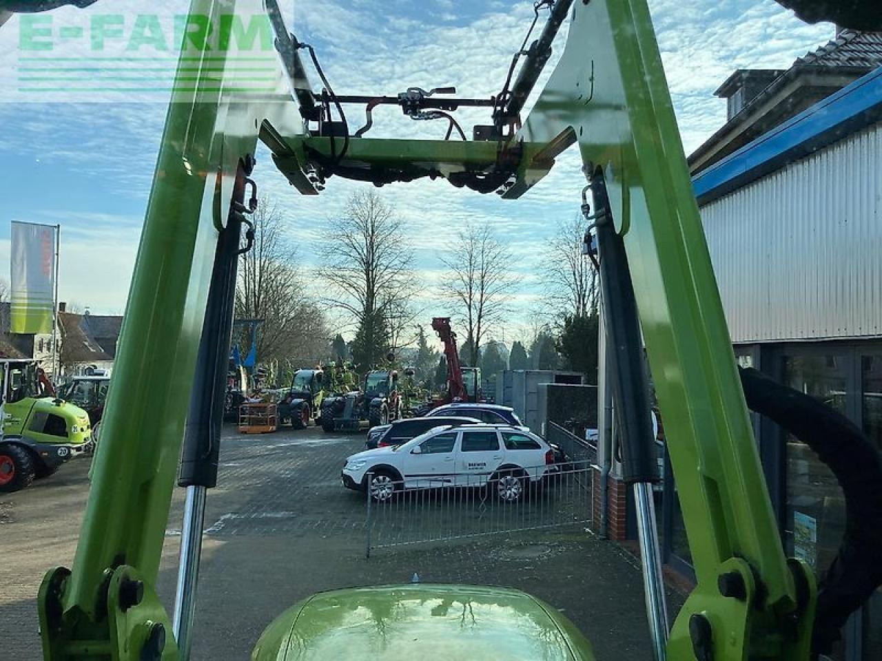 Tracteur agricole CLAAS arion 650 cis + fl140 CIS+