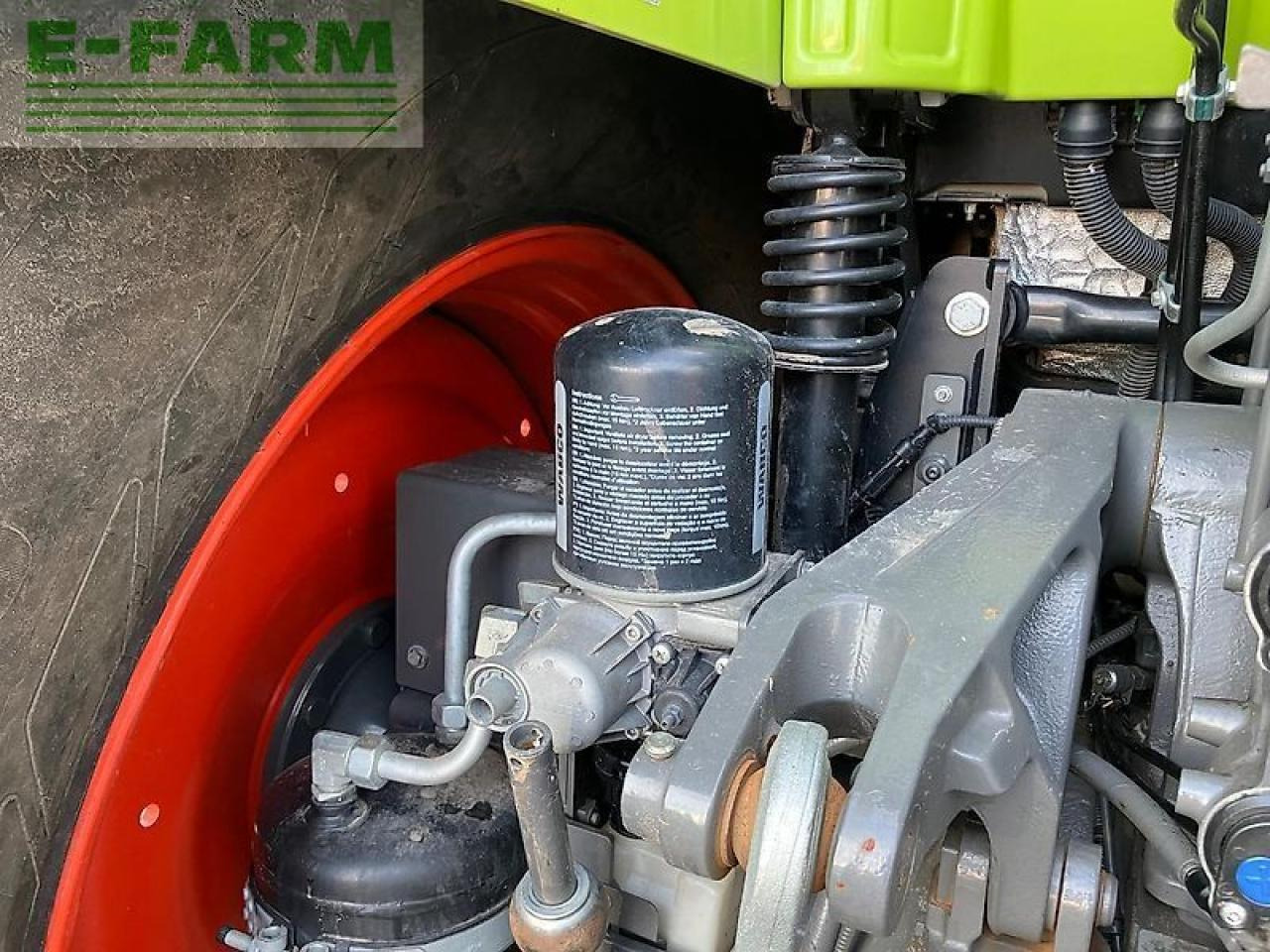 Tracteur agricole CLAAS arion 650 cis + fl140 CIS+