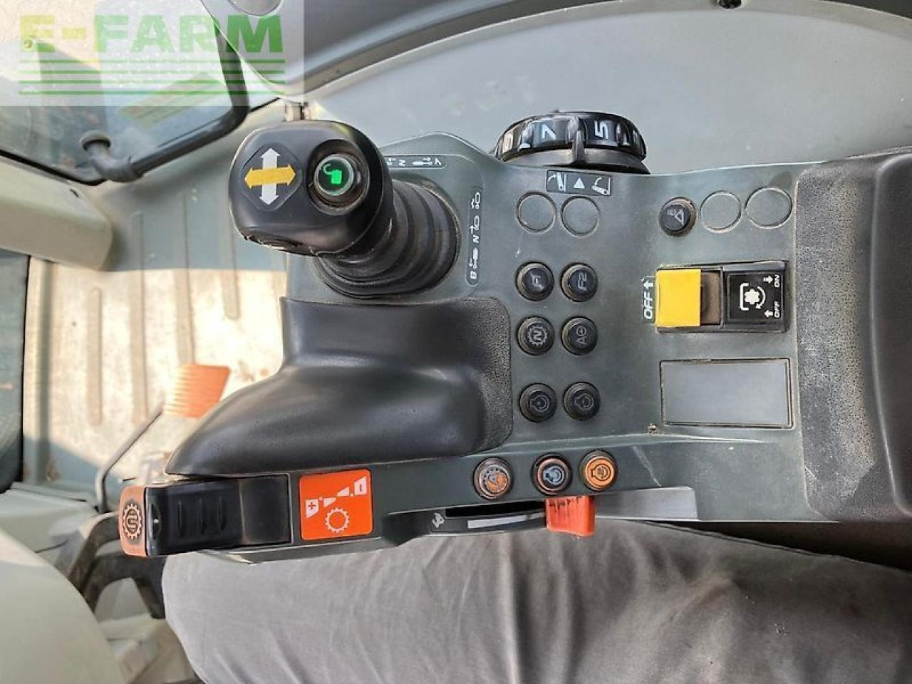 Tracteur agricole CLAAS arion 650 cis hexashift HEXASHIFT CIS