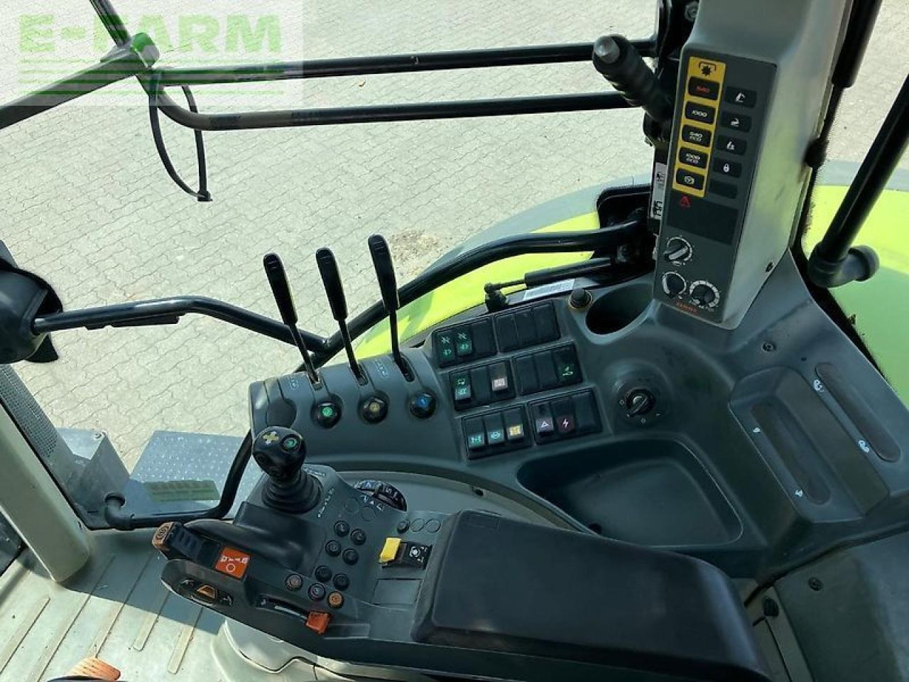 Tracteur agricole CLAAS arion 650 cis hexashift HEXASHIFT CIS