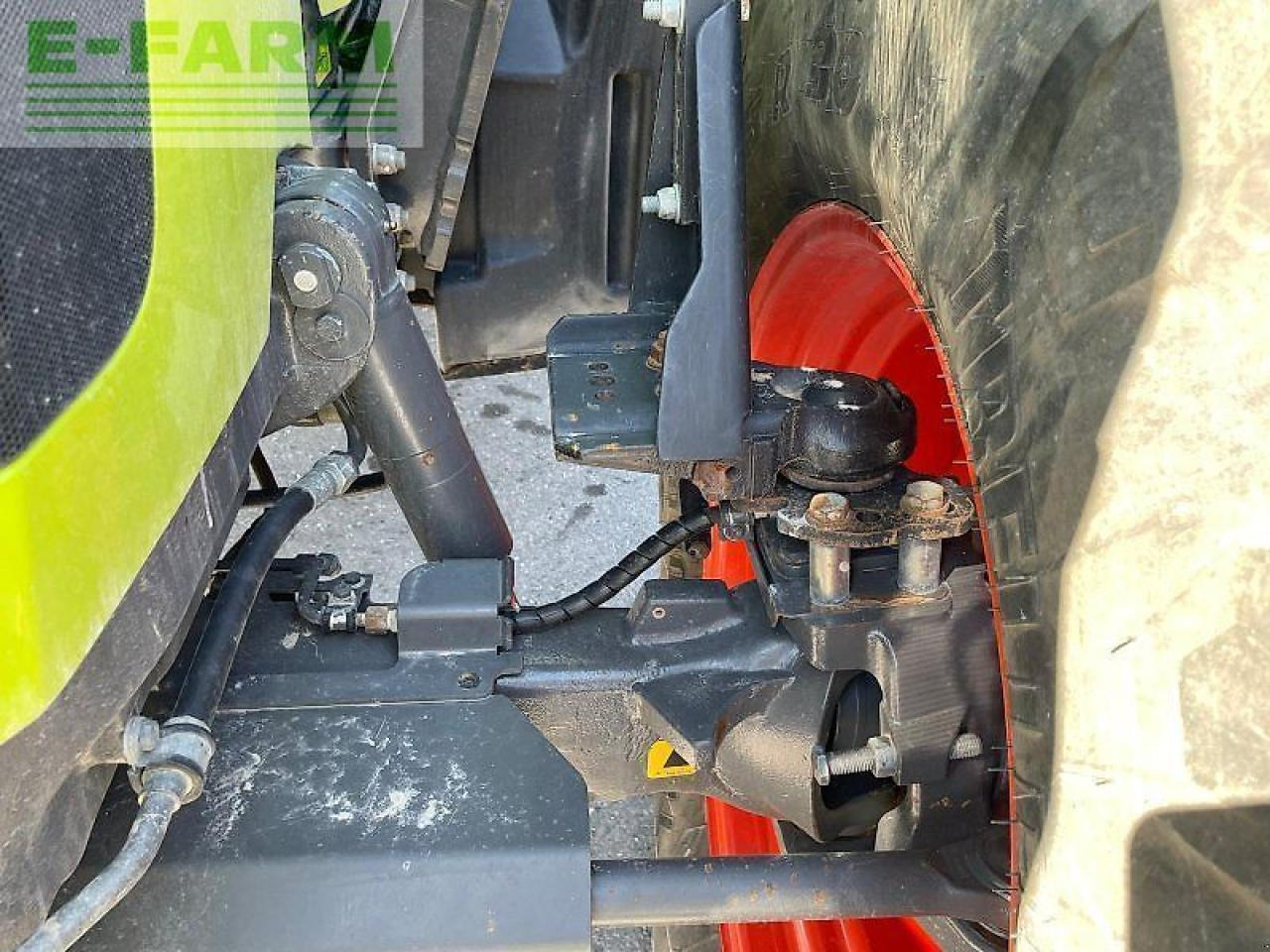 Tracteur agricole CLAAS arion 650 cis+ mit fl CIS+