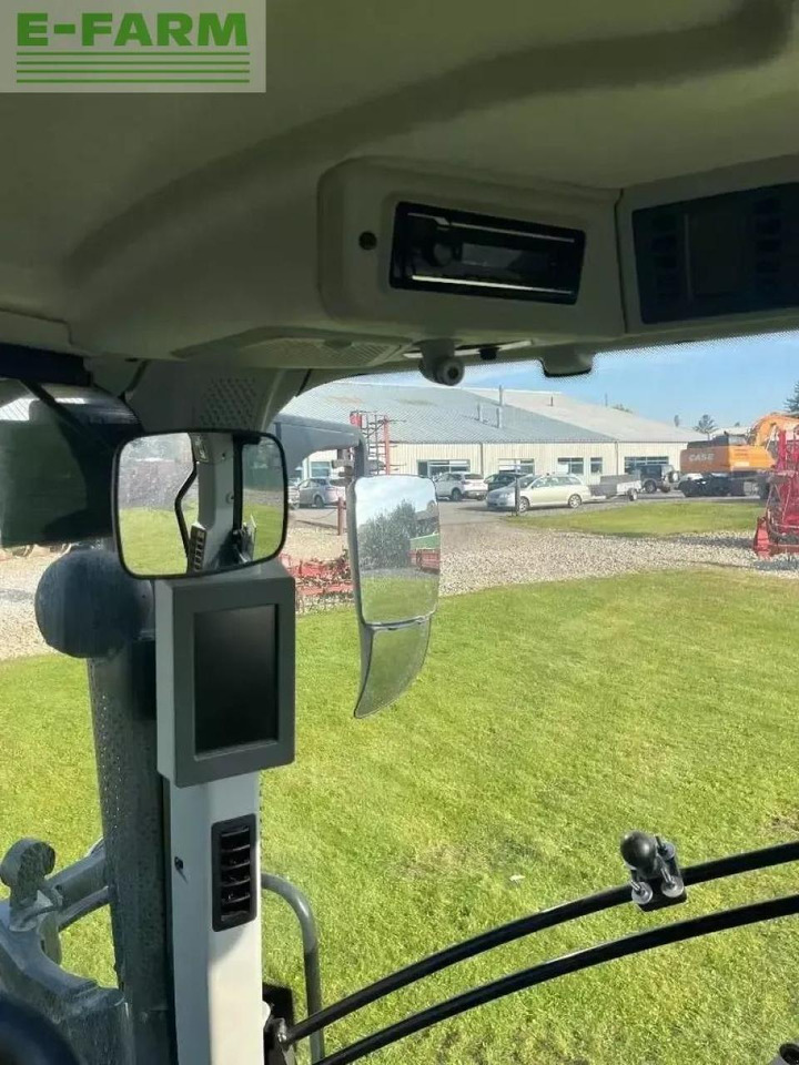 Tracteur agricole CLAAS arion 650 cmatic CMATIC