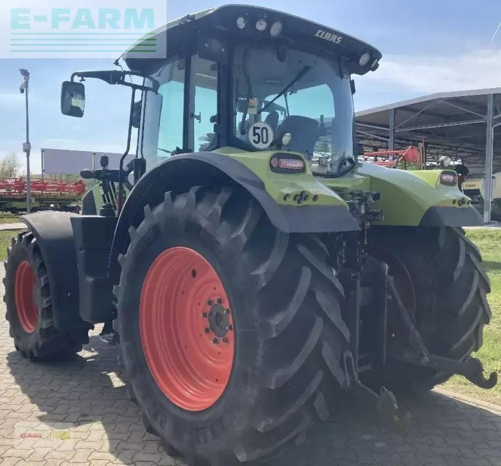 Tracteur agricole CLAAS arion 650 cmatic CMATIC