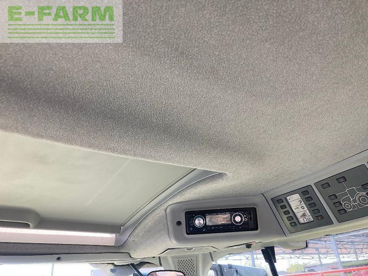 Tracteur agricole CLAAS arion 650 cmatic CMATIC