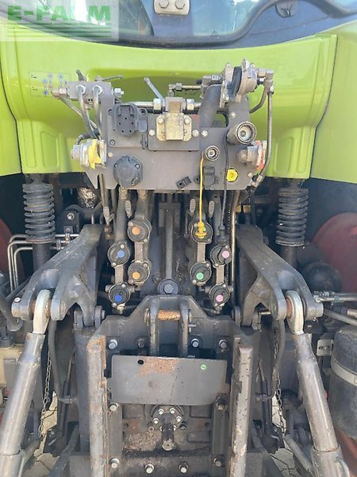 Tracteur agricole CLAAS arion 650 cmatic CMATIC