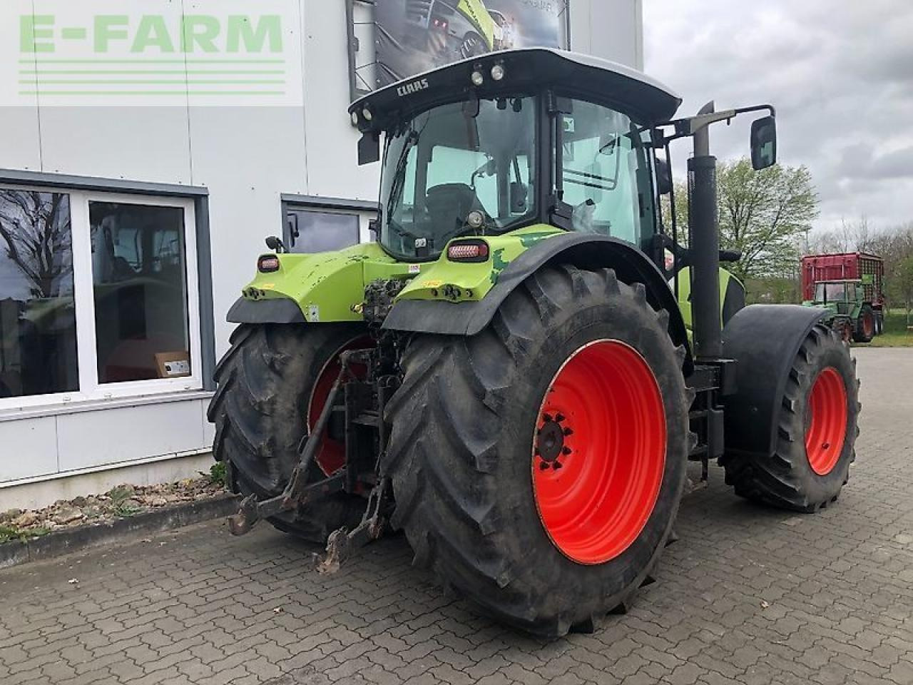 Tracteur agricole CLAAS arion 650 cmatic CMATIC