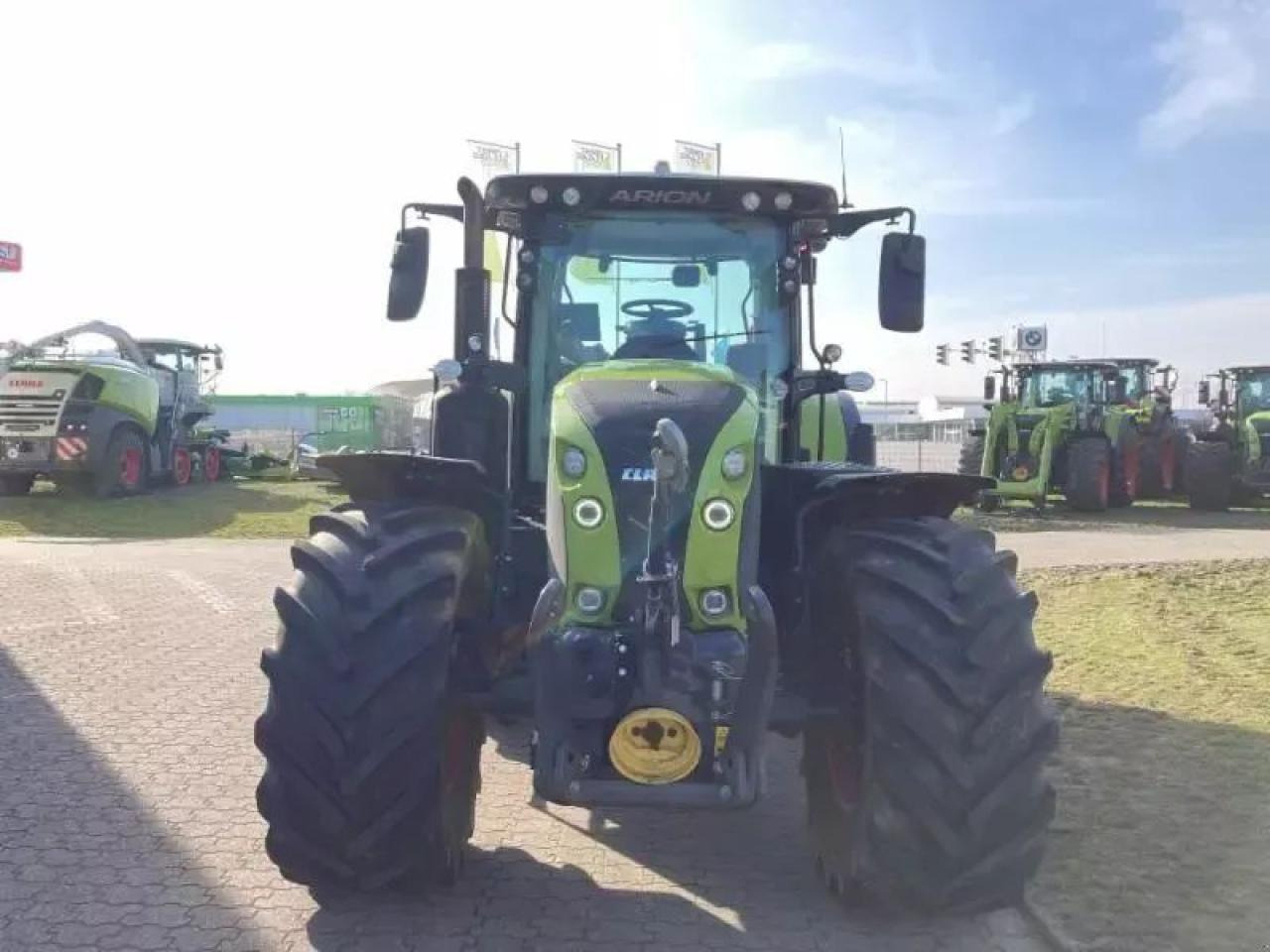 Tracteur agricole CLAAS arion 650 cmatic cebis CMATIC CEBIS