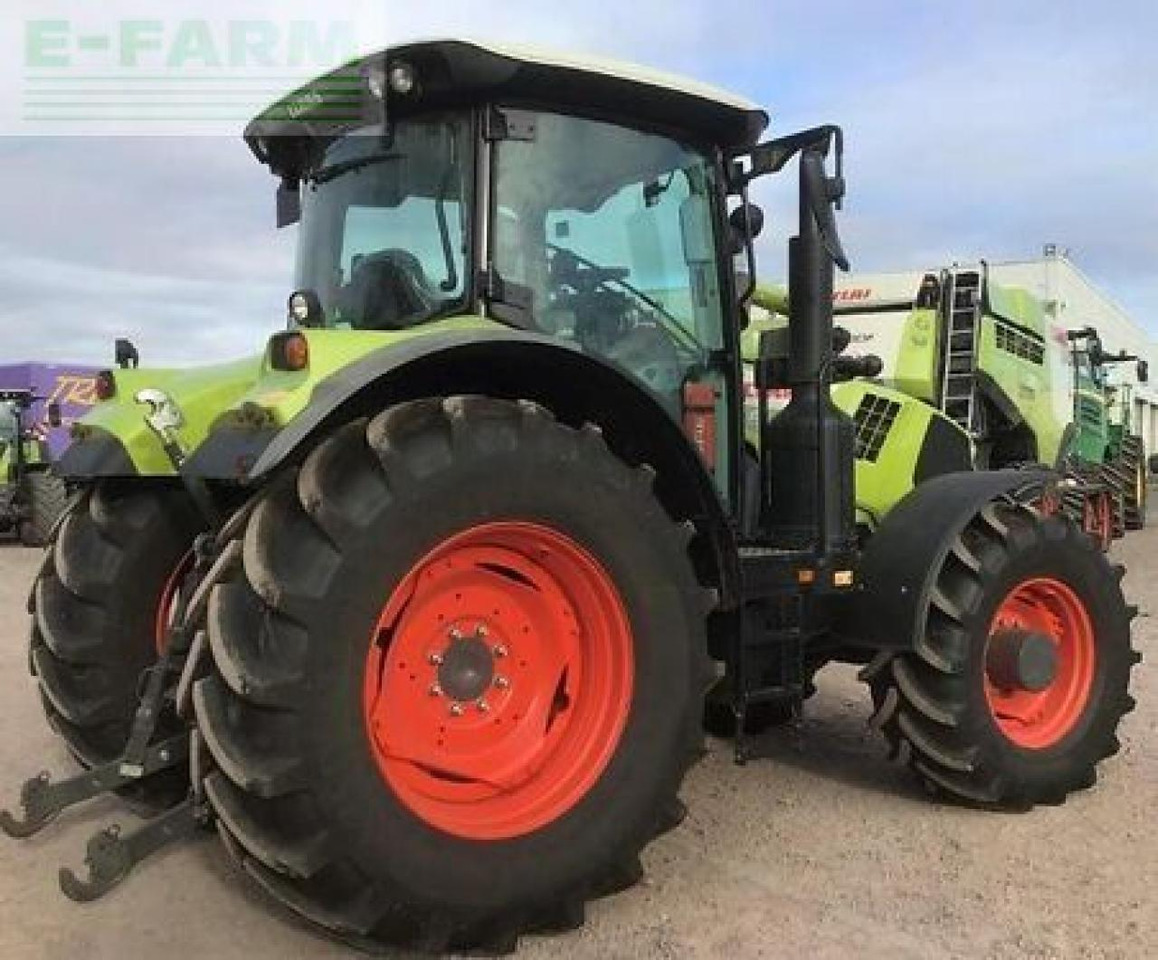 Tracteur agricole CLAAS arion 650 hexa
