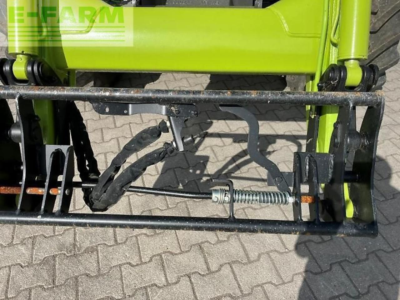 Tracteur agricole CLAAS arion 650 st4 hexa
