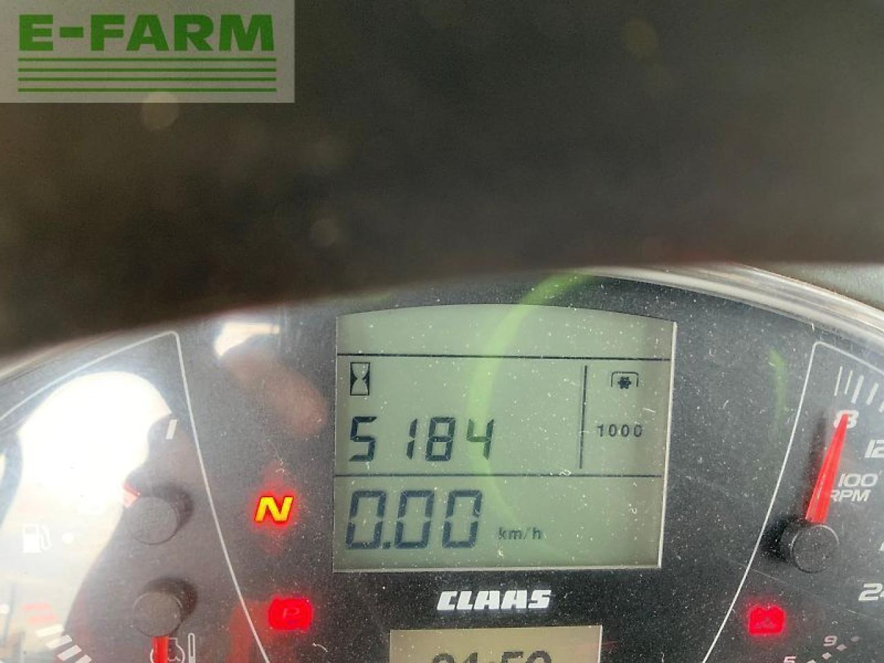 Tracteur agricole CLAAS arion 650 tractor (st24962)