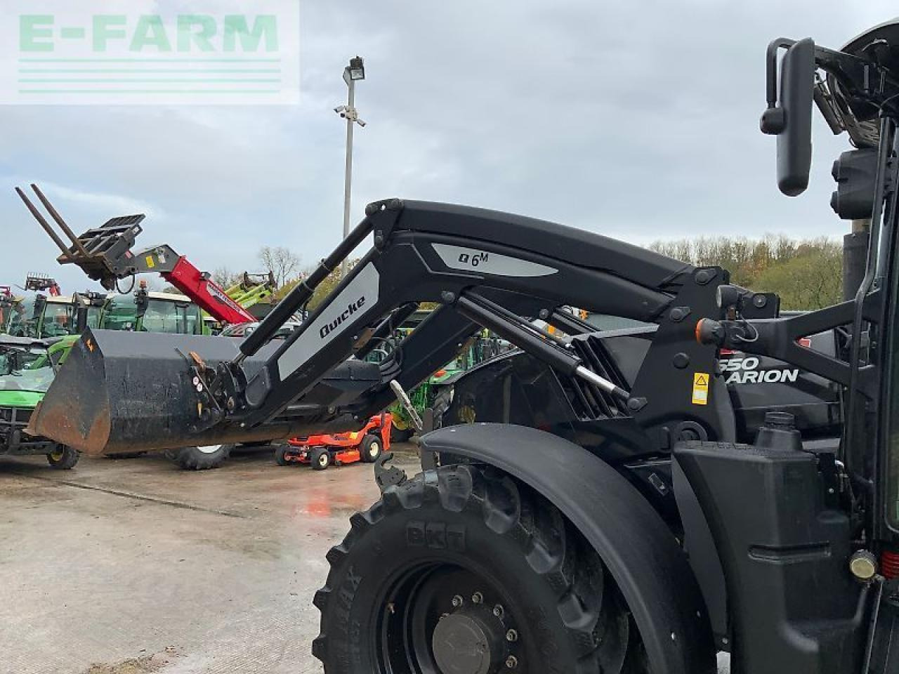 Tracteur agricole CLAAS arion 650 tractor (st24962)