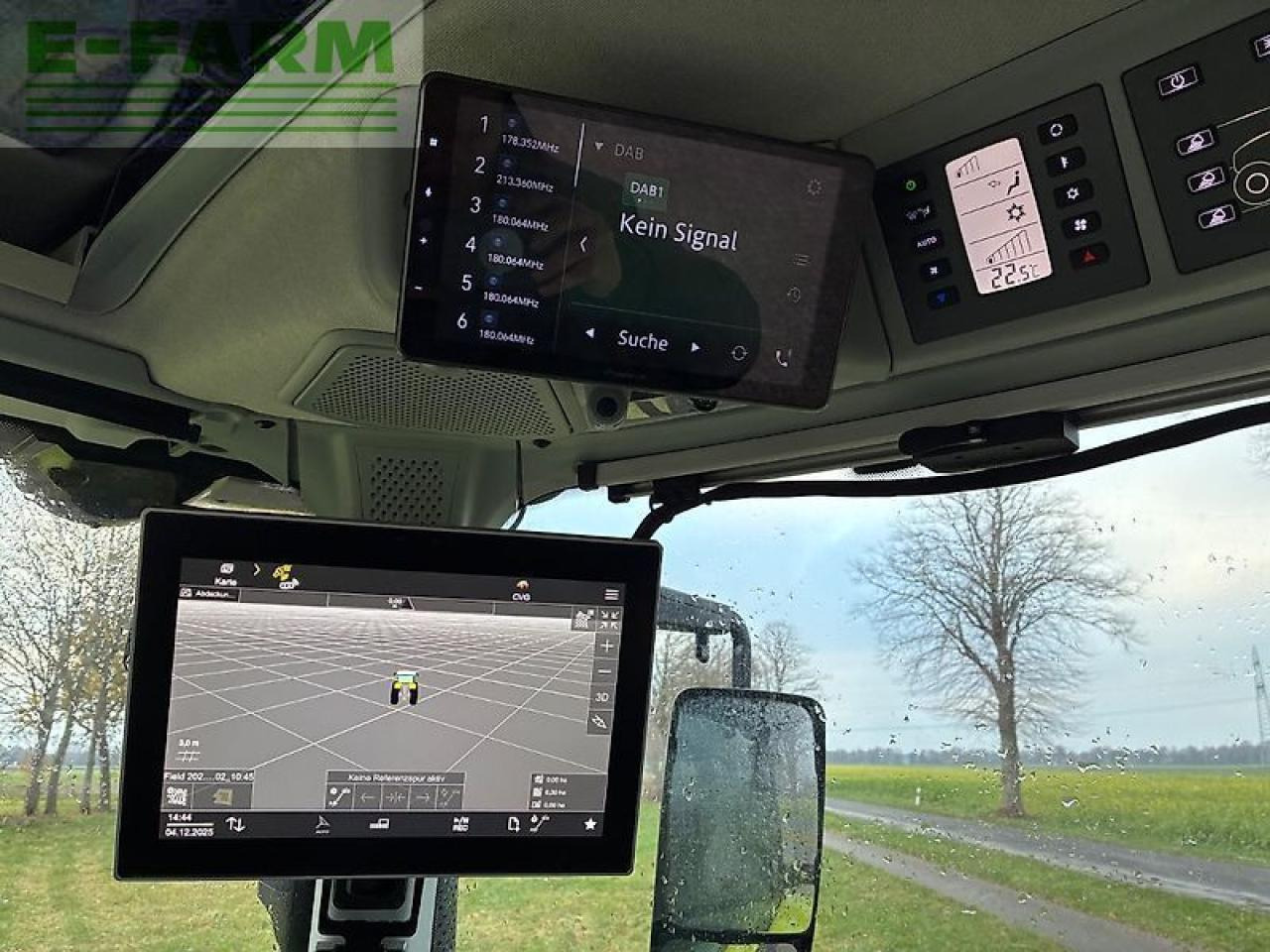 Tracteur agricole CLAAS arion 660