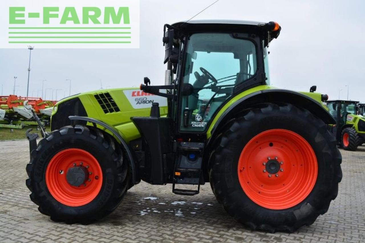 Tracteur agricole CLAAS arion 660