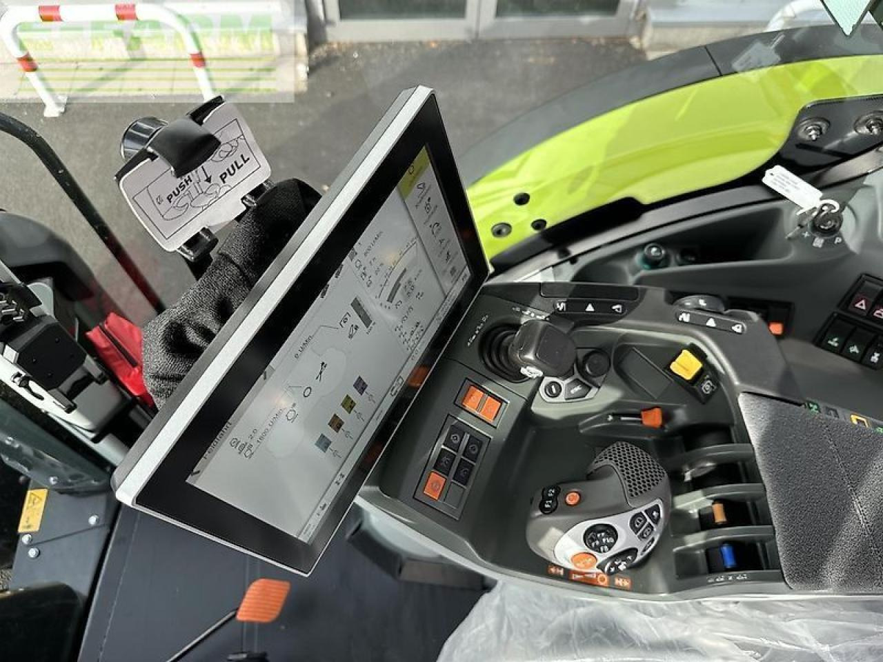 Tracteur agricole CLAAS arion 660 cebis cmatic CMATIC CEBIS