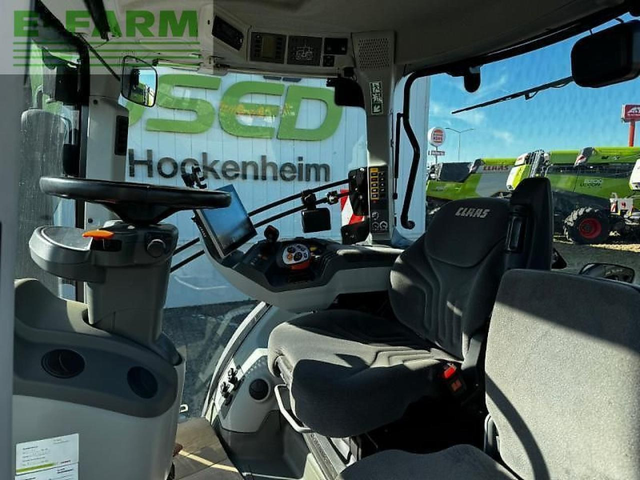 Tracteur agricole CLAAS arion 660 cmatic