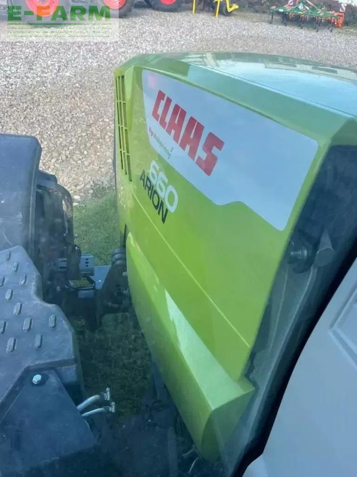 Tracteur agricole CLAAS arion 660 cmatic