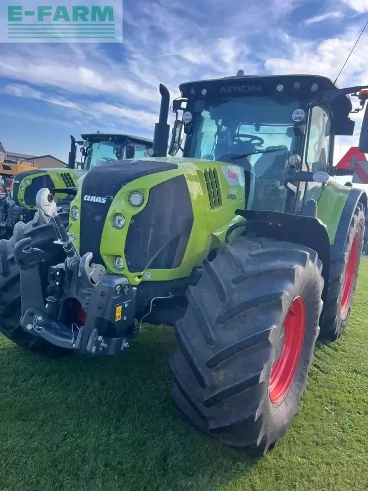 Tracteur agricole CLAAS arion 660 cmatic