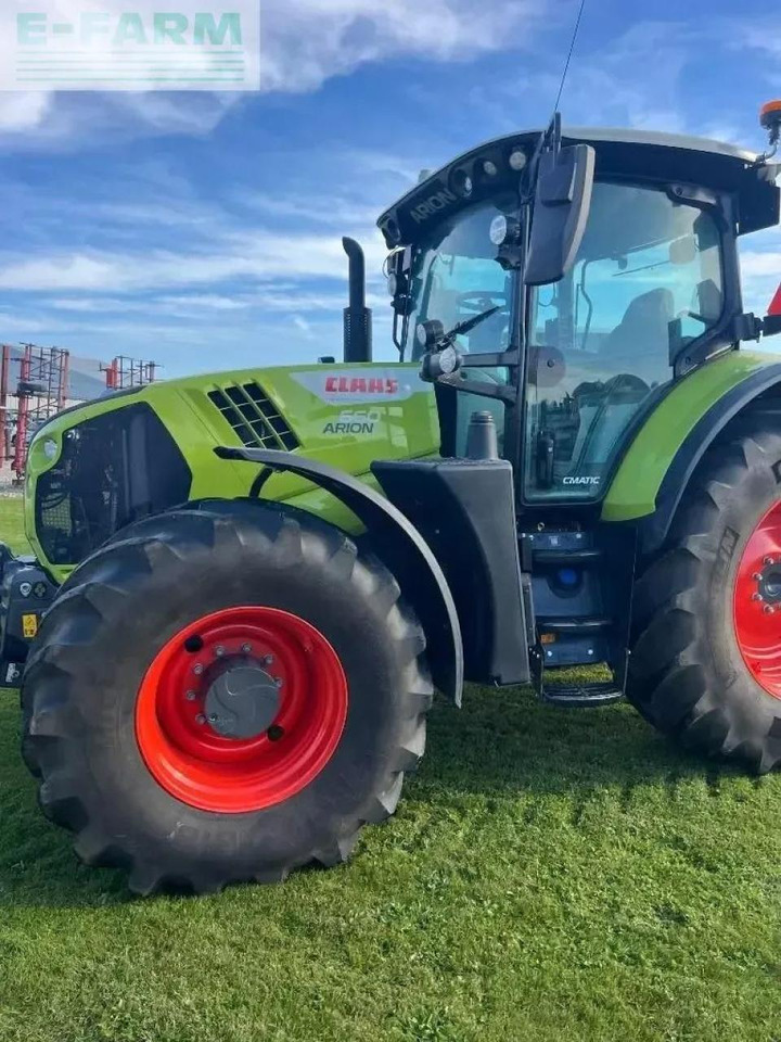 Tracteur agricole CLAAS arion 660 cmatic