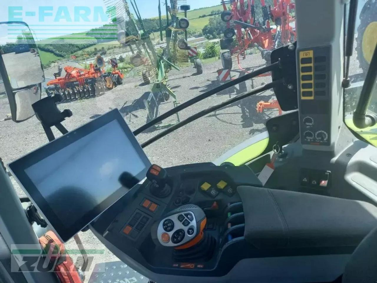 Tracteur agricole CLAAS arion 660 cmatic
