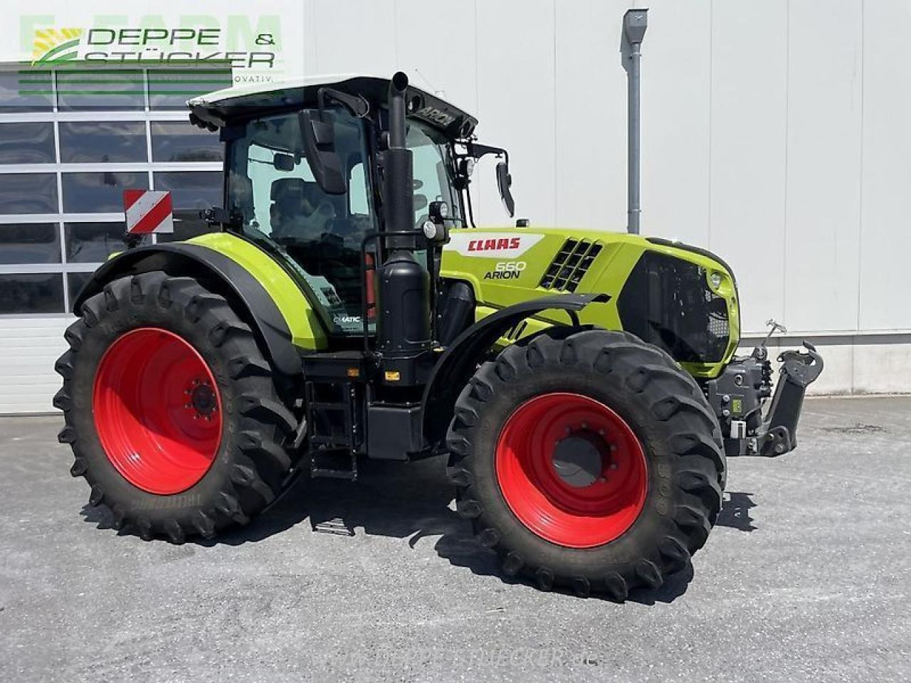 Tracteur agricole CLAAS arion 660 cmatic