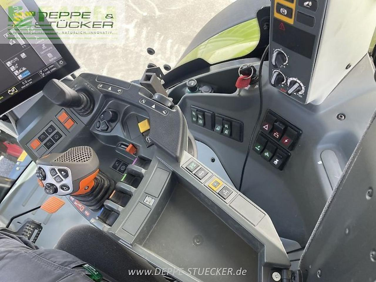 Tracteur agricole CLAAS arion 660 cmatic