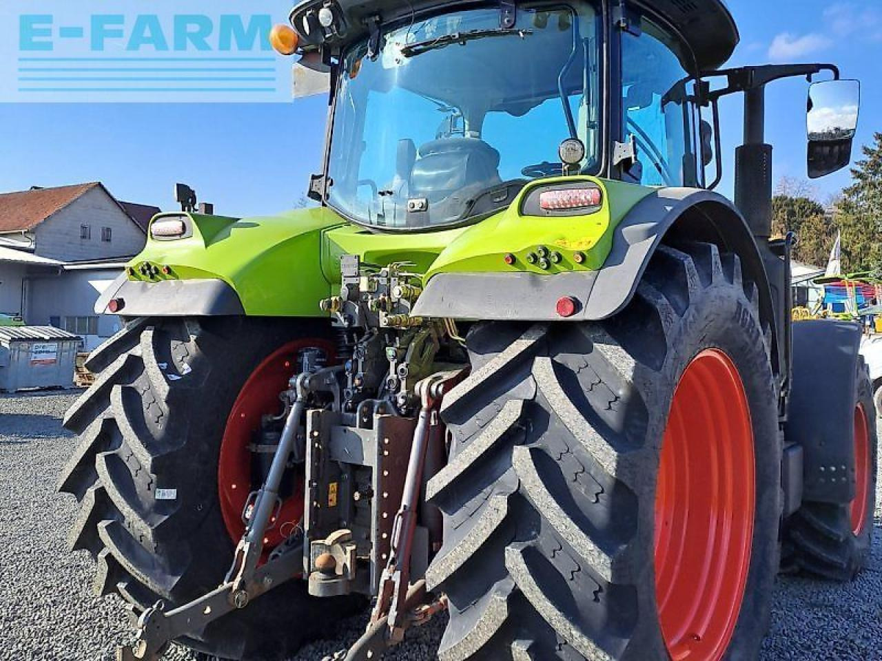 Tracteur agricole CLAAS arion 660 cmatic